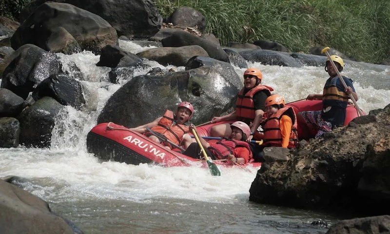 maseng rafting cisadane bogor