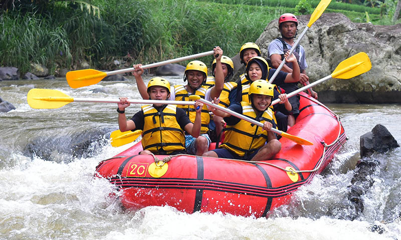 harga rafting Cisadane Caringin Bogor