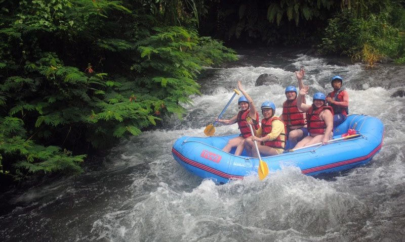 sungai Telaga Waja Rafting Bali